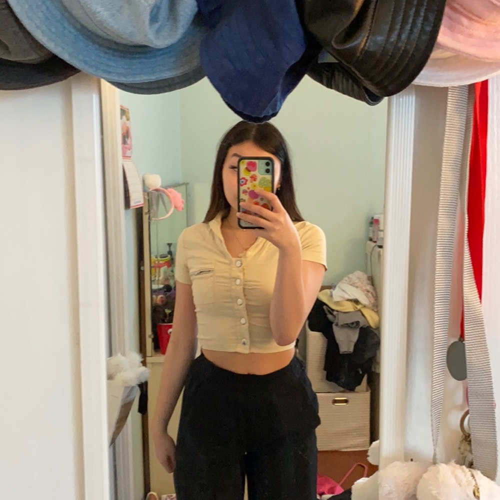 Really cute trendy zoo keeper vibes style crop top